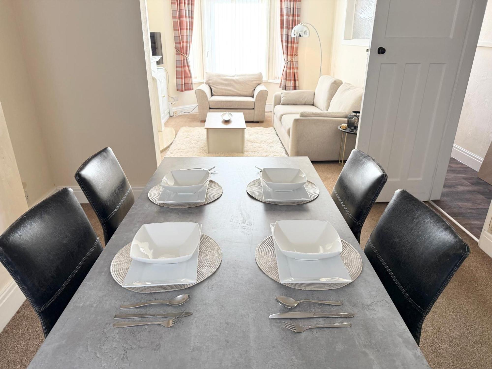 Amazing 3 Bedroom Property, Smart Tv, 5g Wifi, Free On Street Parking, Close To Center And Mkm Stadium Kingston upon Hull
